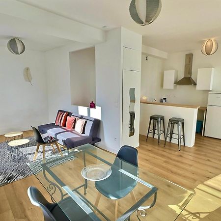 Wonderhost, Au Coeur Du Quartier Du Chateau 波城 外观 照片