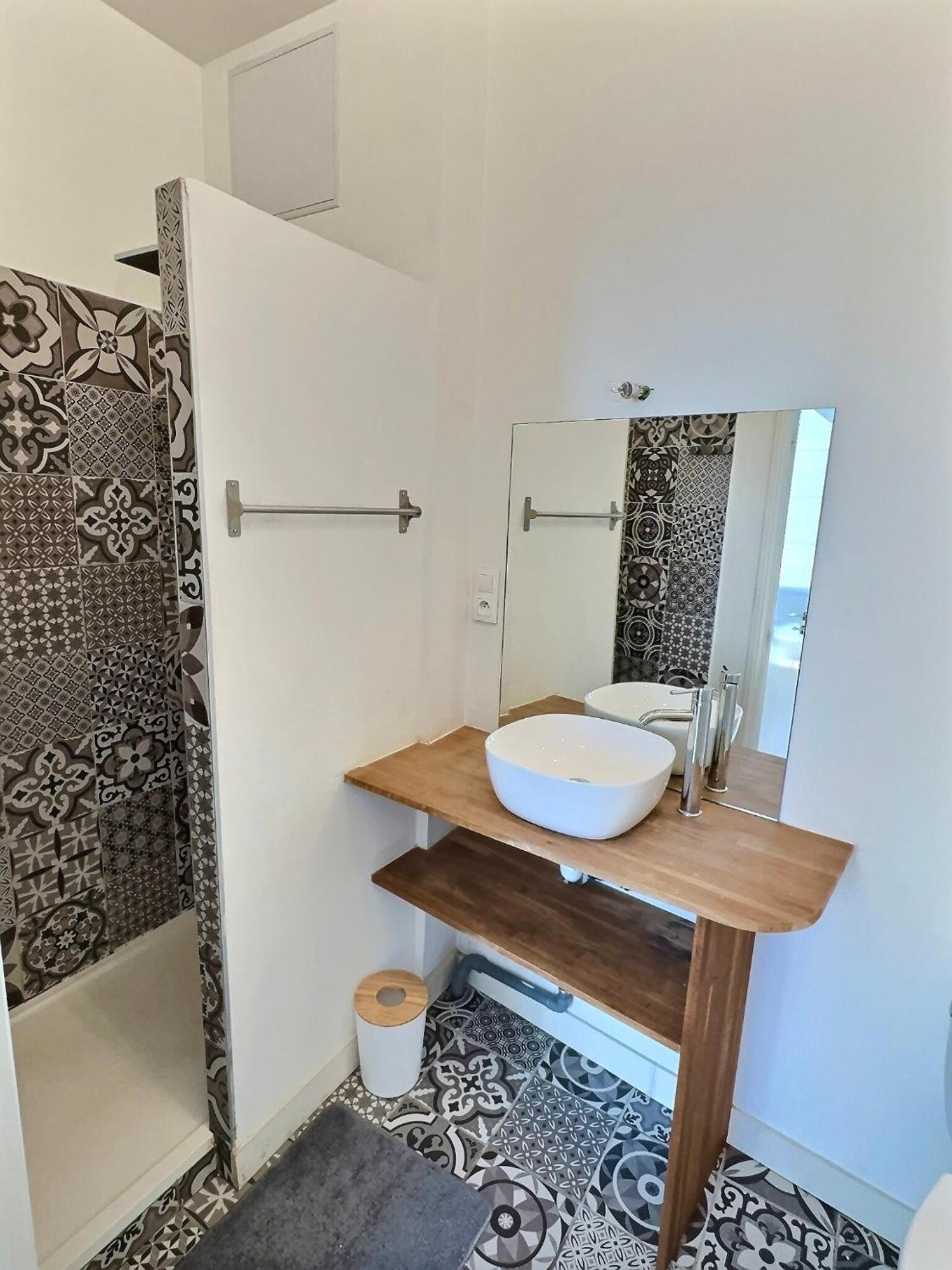 Wonderhost, Au Coeur Du Quartier Du Chateau 波城 外观 照片